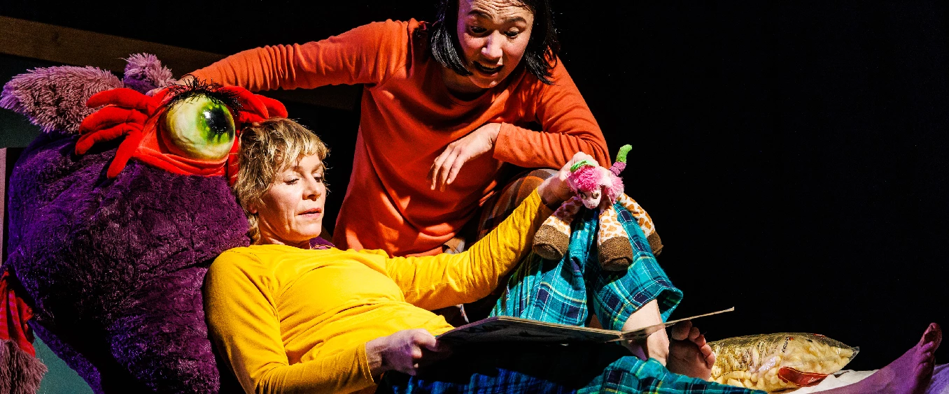 Consol Theater: Schläfst Du?